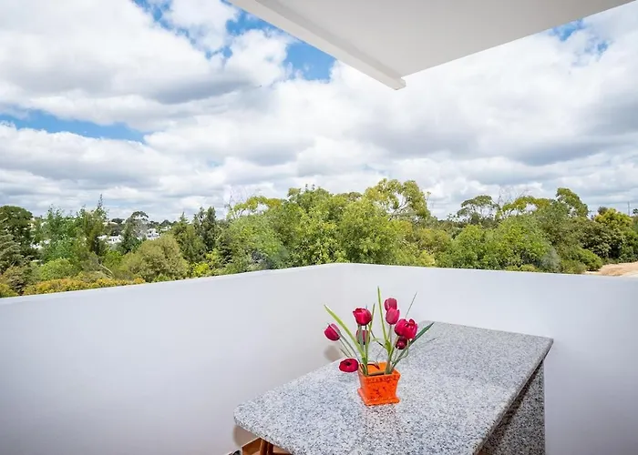 Thiago Holidays 알부페이라