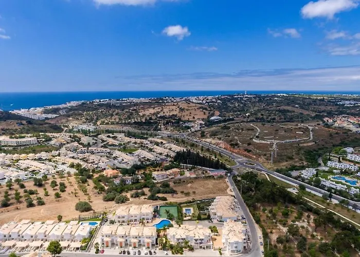 펜션 Thiago Holidays